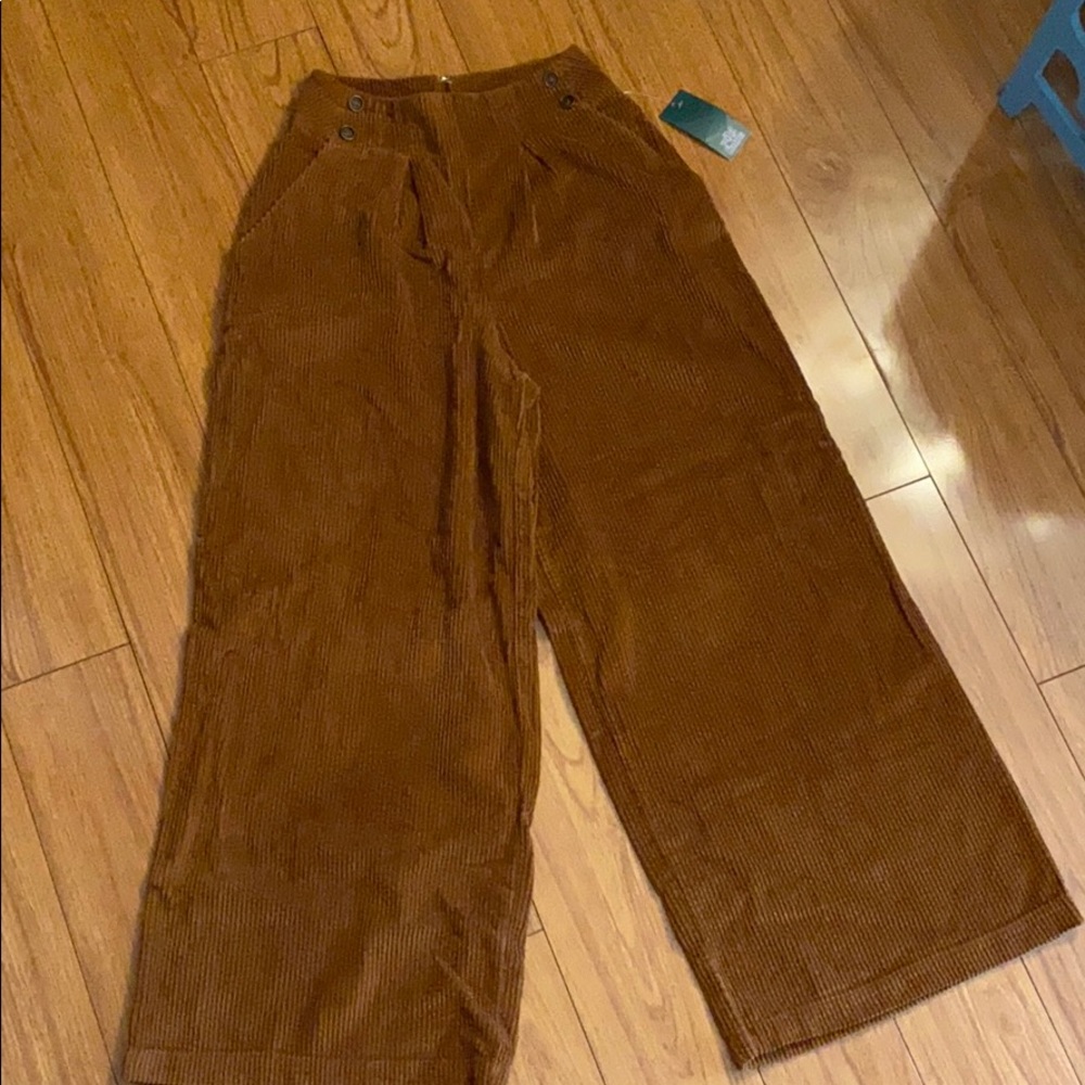 Wild Fable by Target. NWT. Size 00.